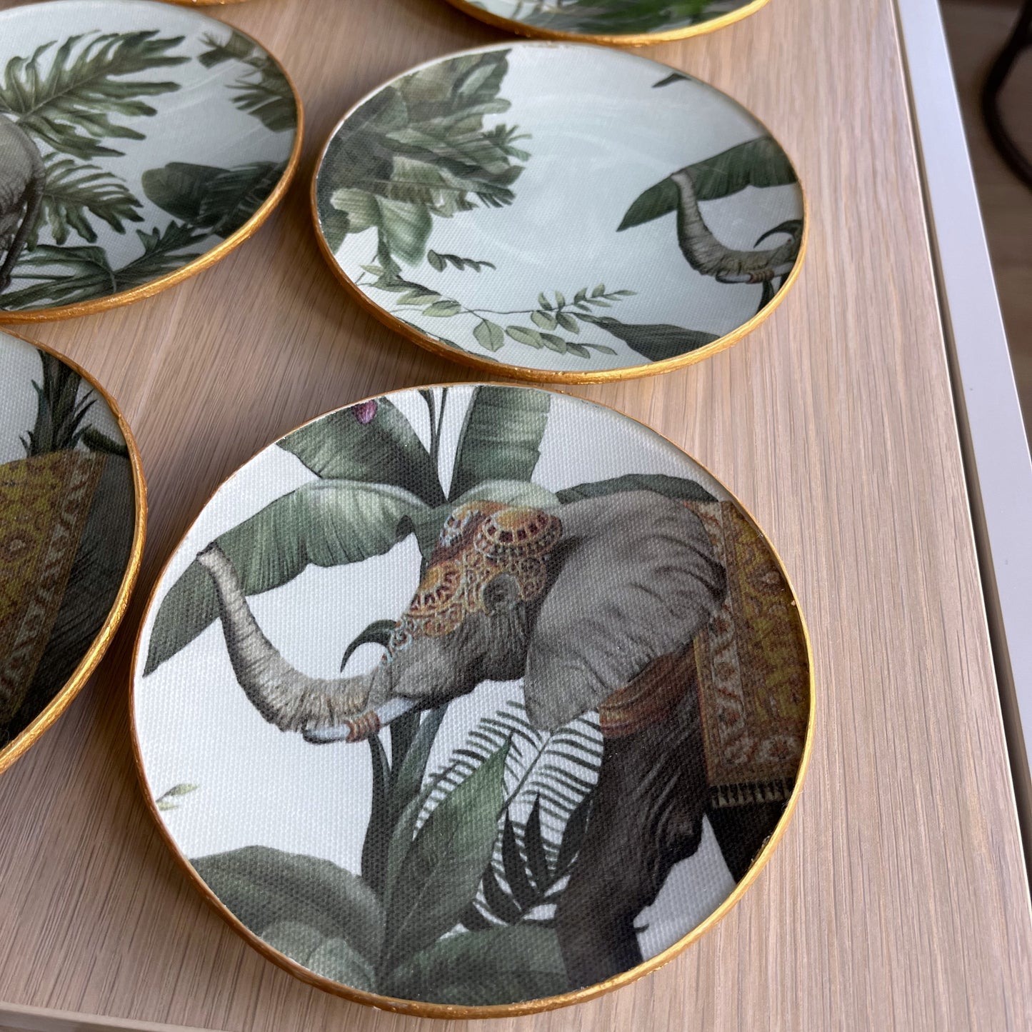 Plato Decoupage