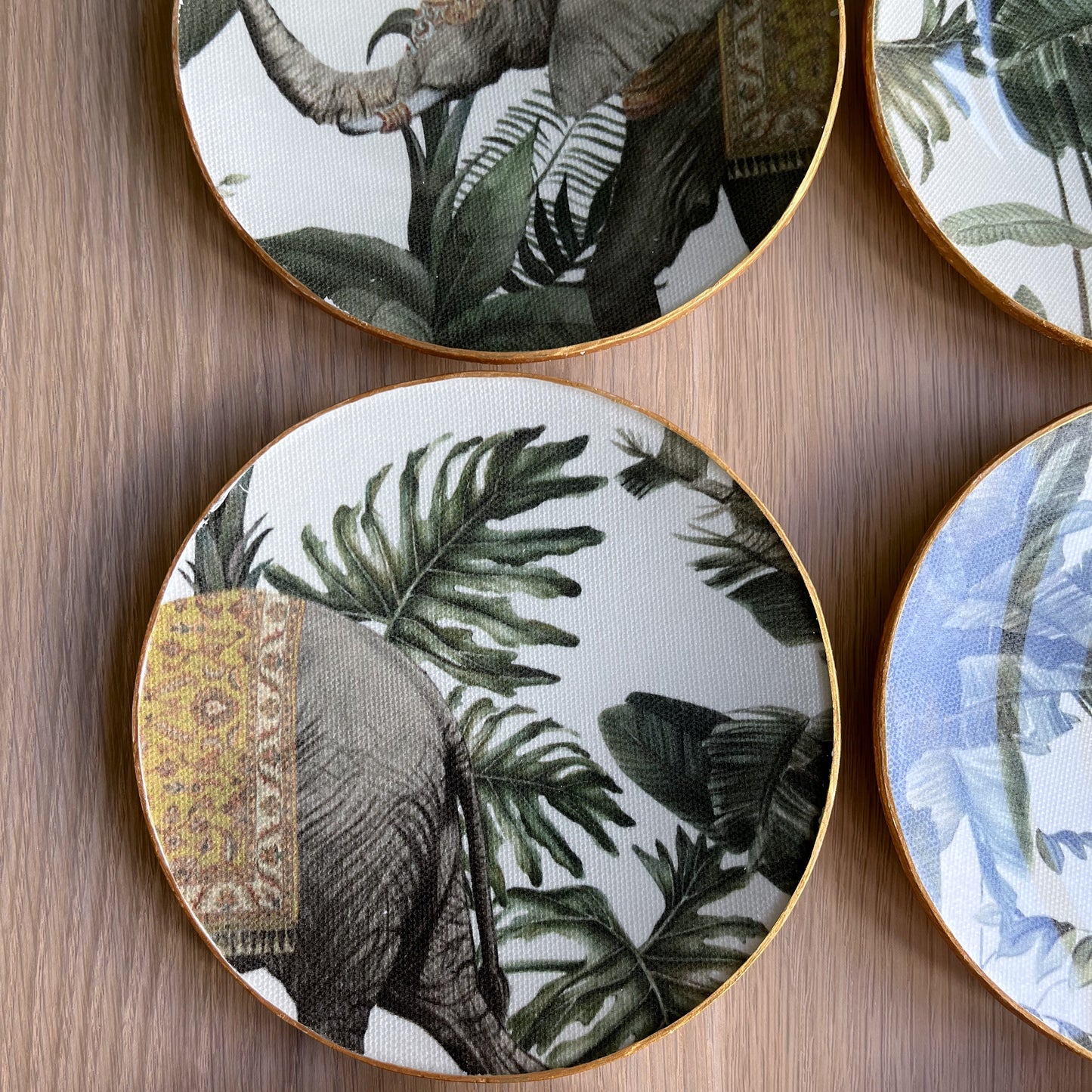Plato Decoupage